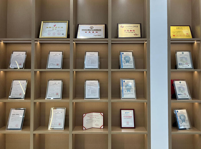 證書(shū)墻